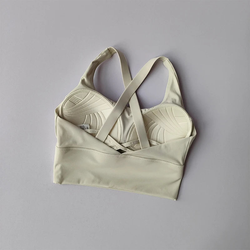 AXION Form Bra — High-Support Sports Bra